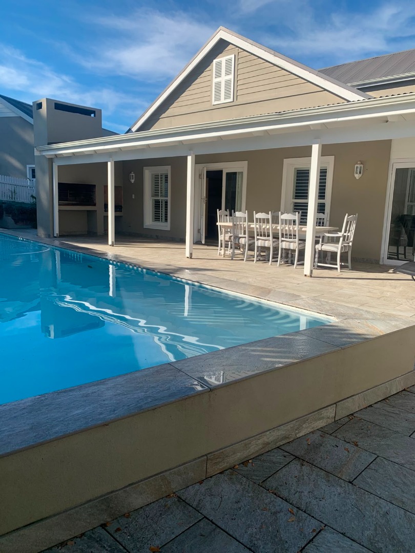 4 Bedroom Property for Sale in Goose Valley Western Cape